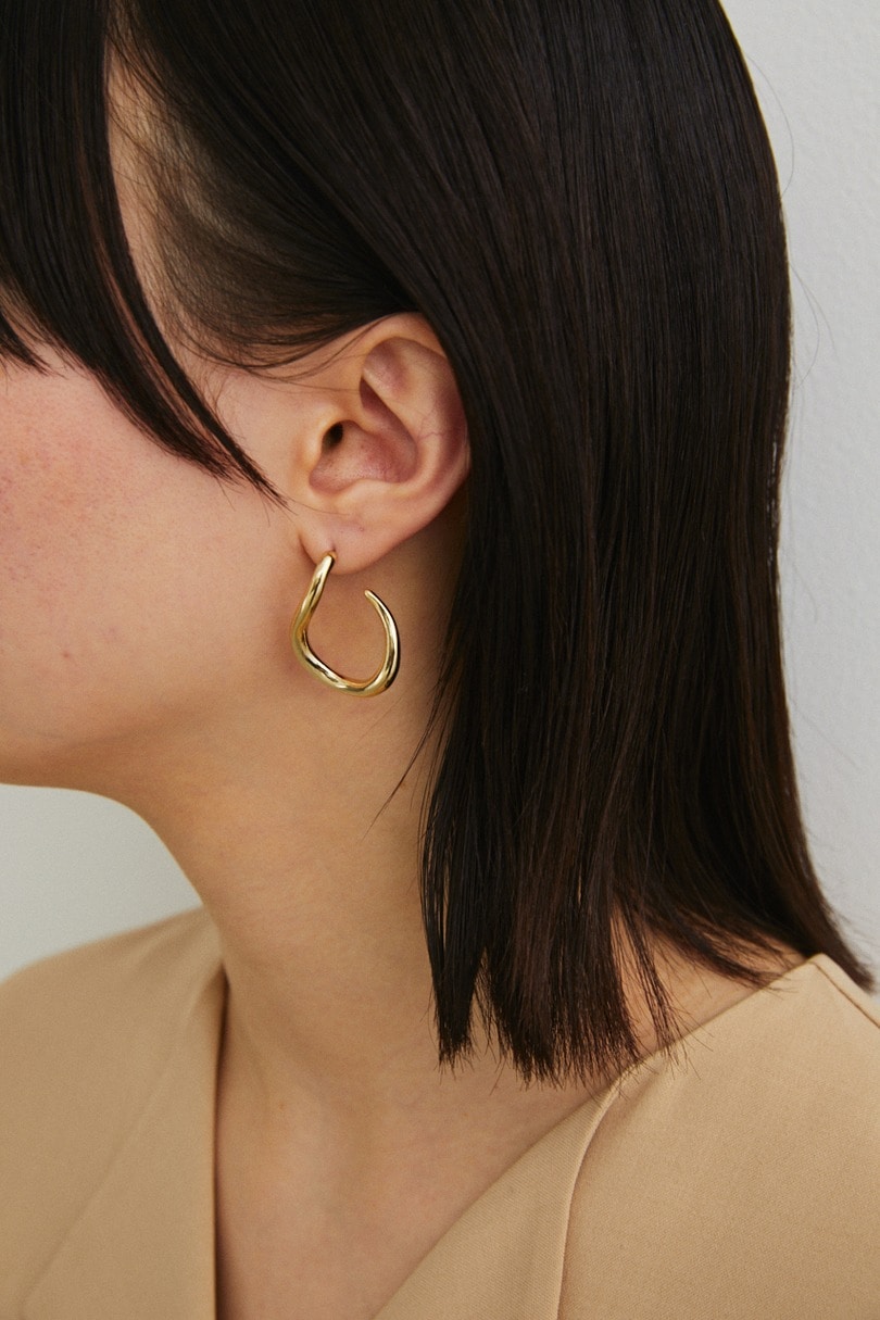 ビッグフープピアス