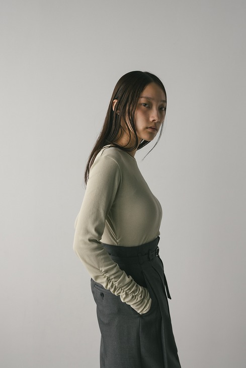 トップス IWASA ギャザーソフトリブカットトップ｜STYLEMIXER（スタイルミキサー