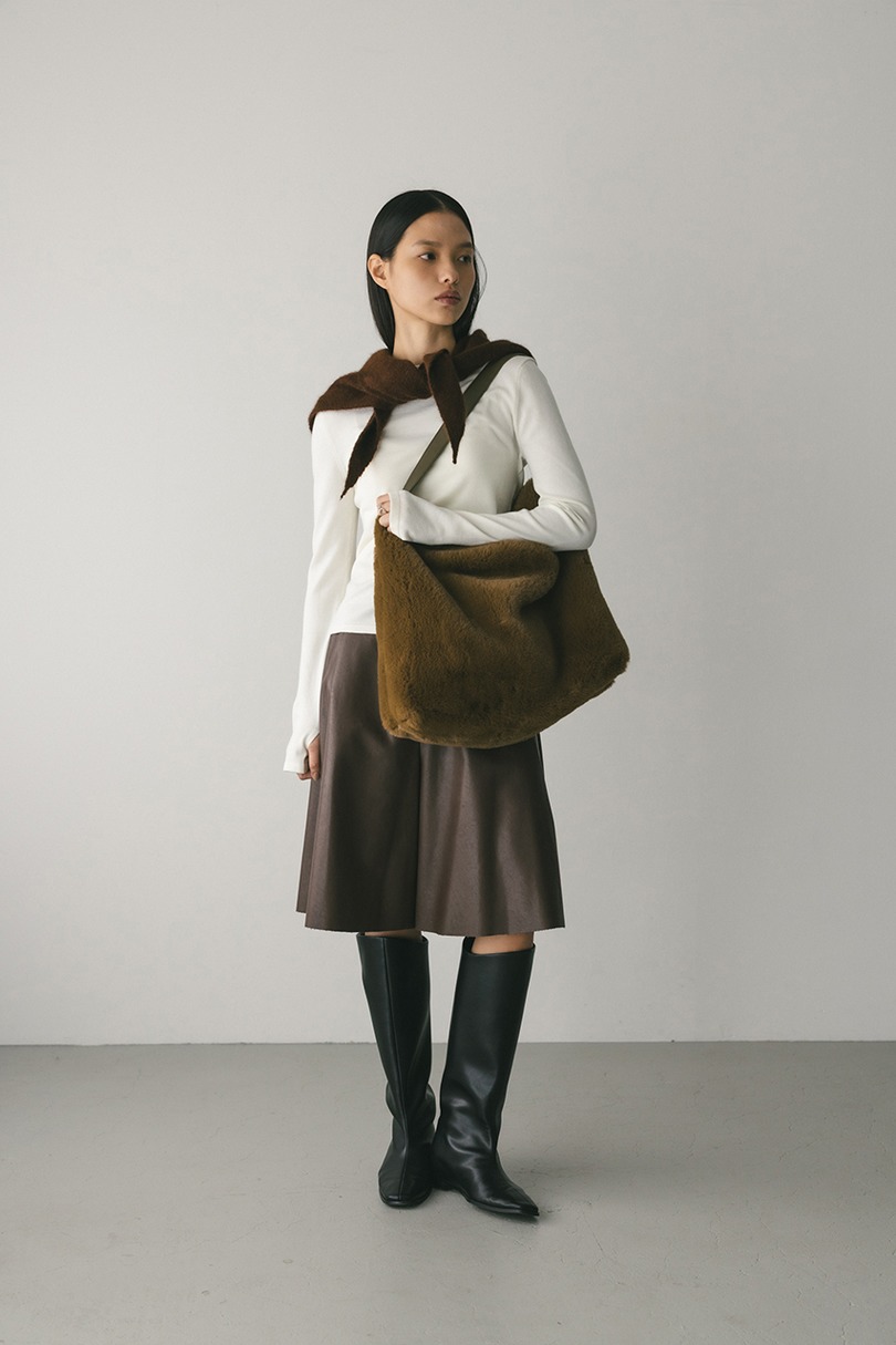 フィンガーホールクルーネックニット 詳細画像 WHT 2