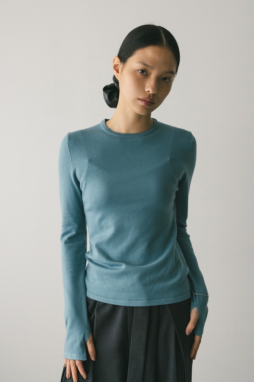 フィンガーホールクルーネックニット 詳細画像 BLU 4