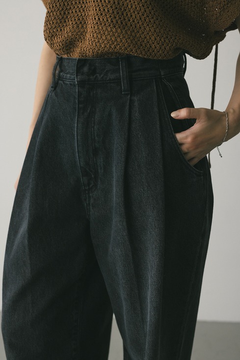 タックワイドルーズデニム｜STYLEMIXER（スタイルミキサー）公式