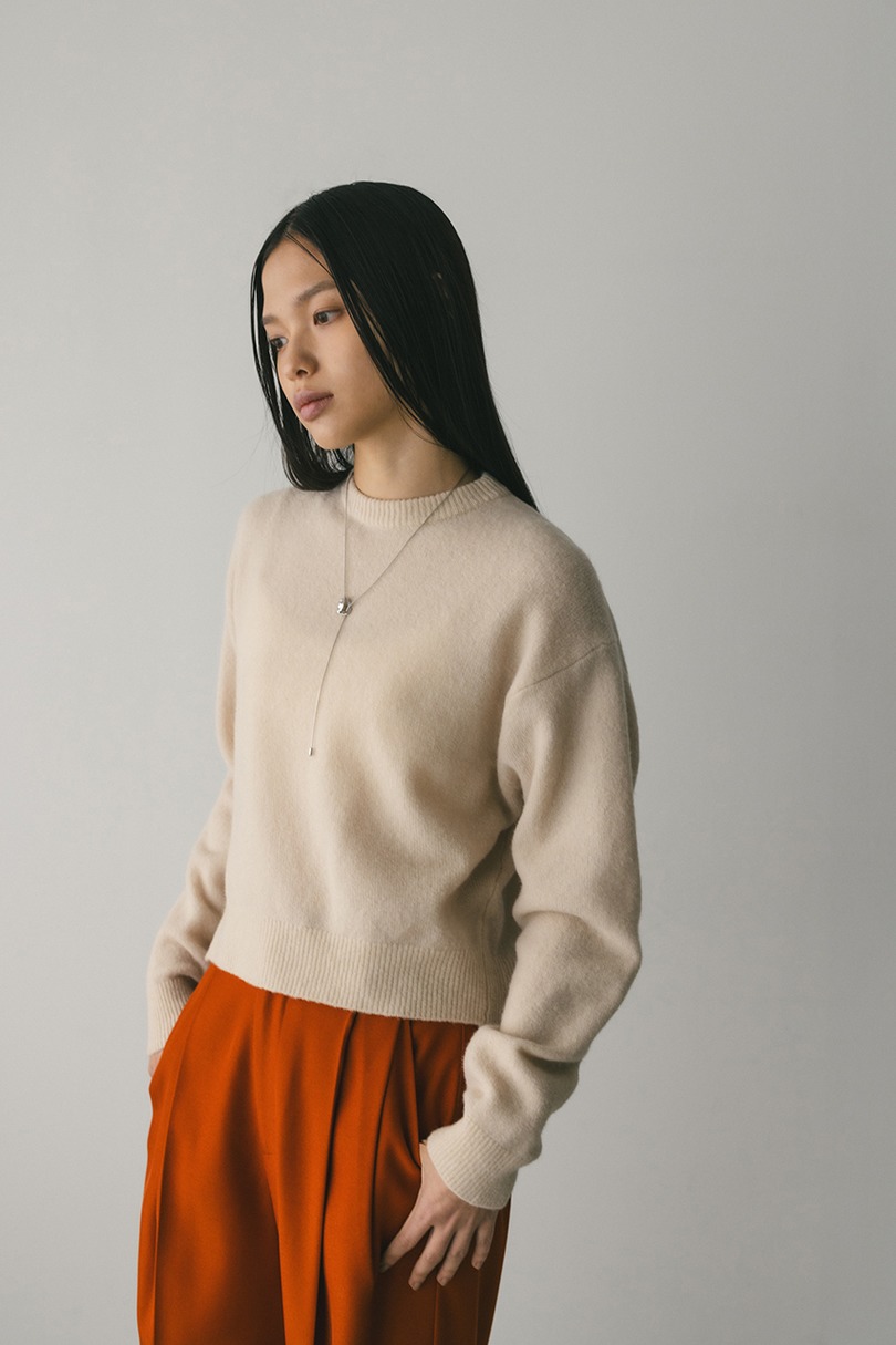 ウールニットプルオーバー