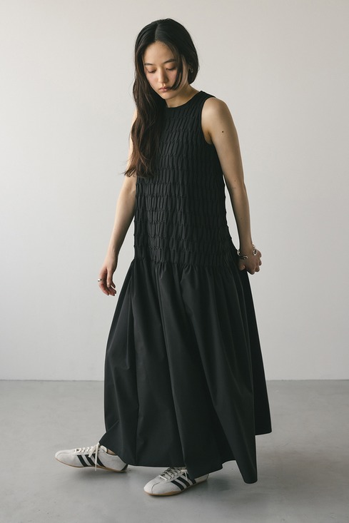 【Tadashi Shoji】モノトーンのミディ丈タイトワンピース 2321-N6J4235409__A_1000x.jpg?v