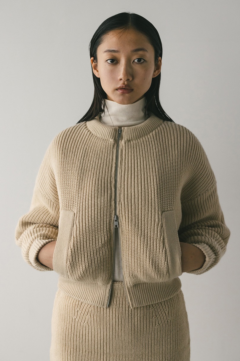 ニットパッファーブルゾン