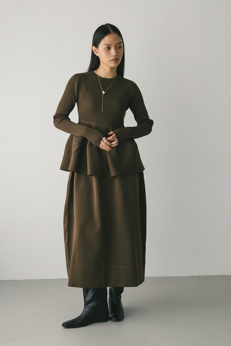 ドッキングフォルムニットワンピース