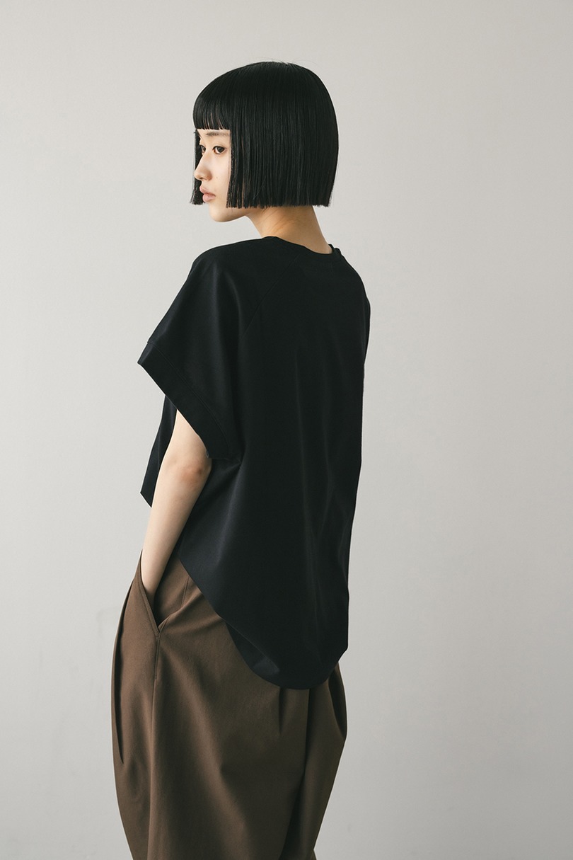 バックフォルムT 詳細画像 BLK 7