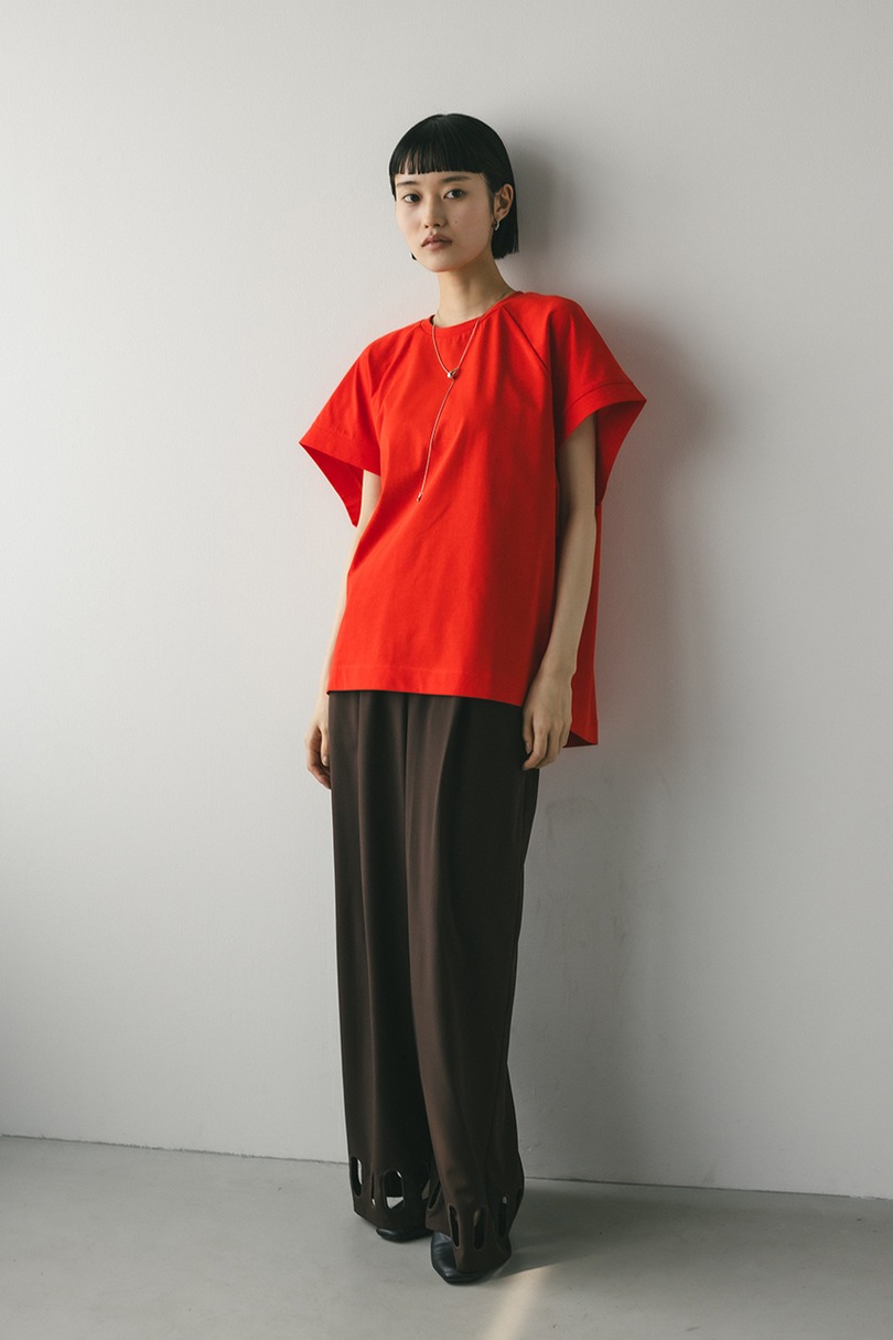バックフォルムT 詳細画像 RED 2