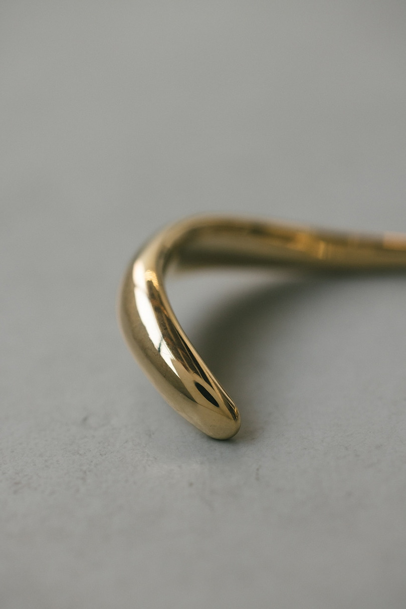 カーブラインバングル 詳細画像 GLD 10
