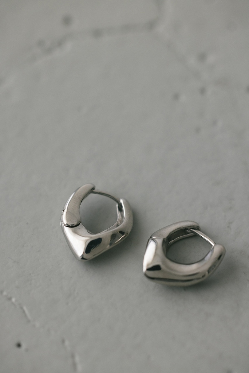 ダイヤラインピアス 詳細画像 SLV 4