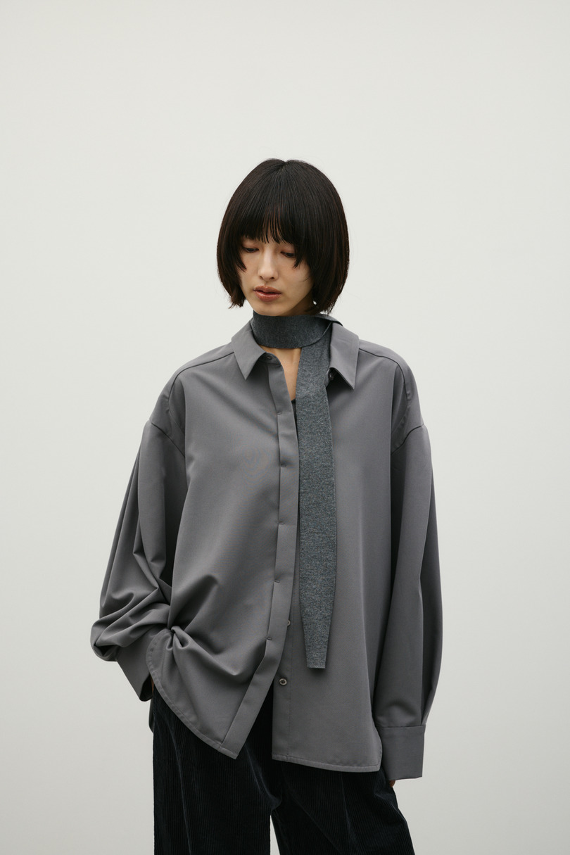 ストリングシャツ