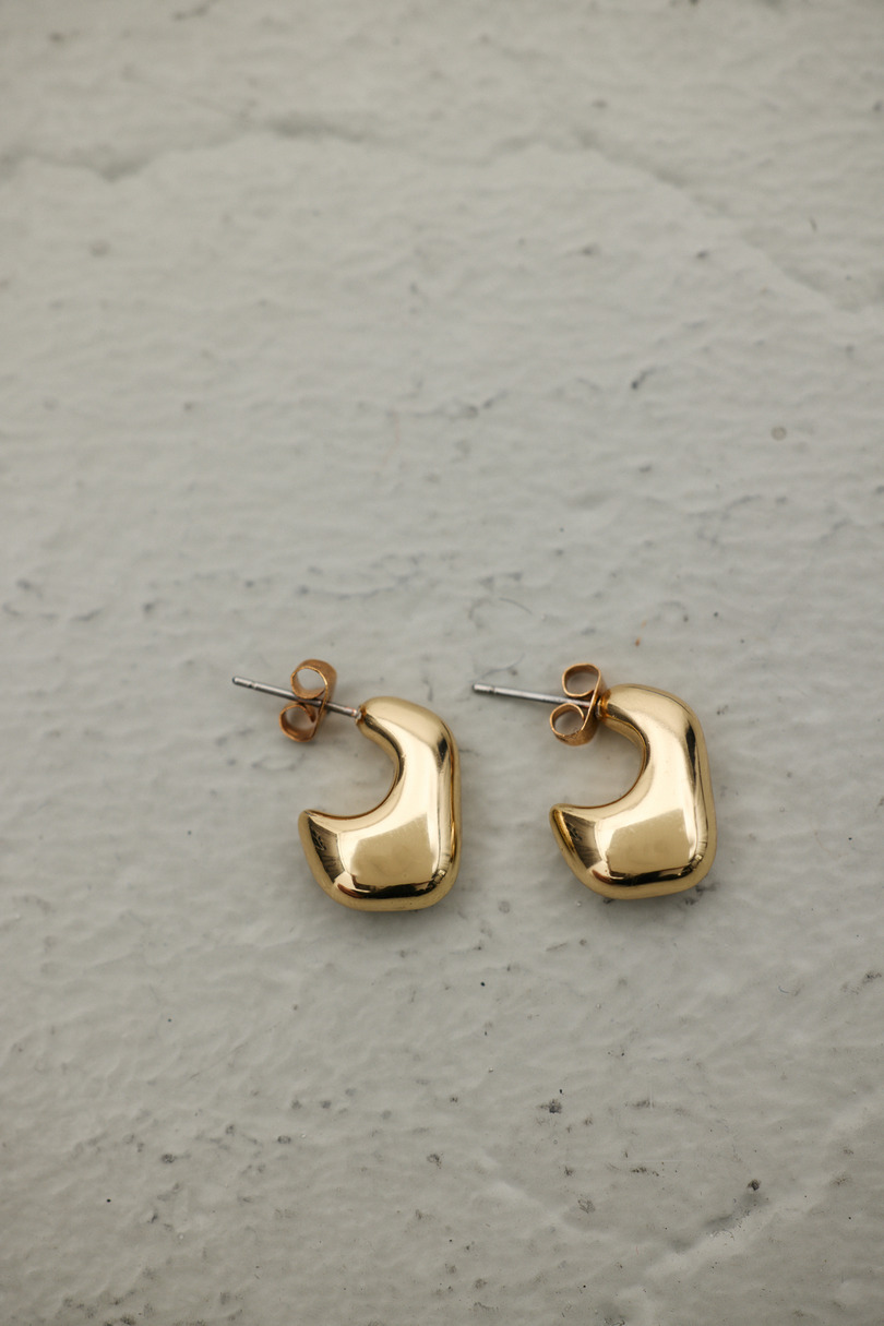 プランプダイヤピアス 詳細画像 GLD 3