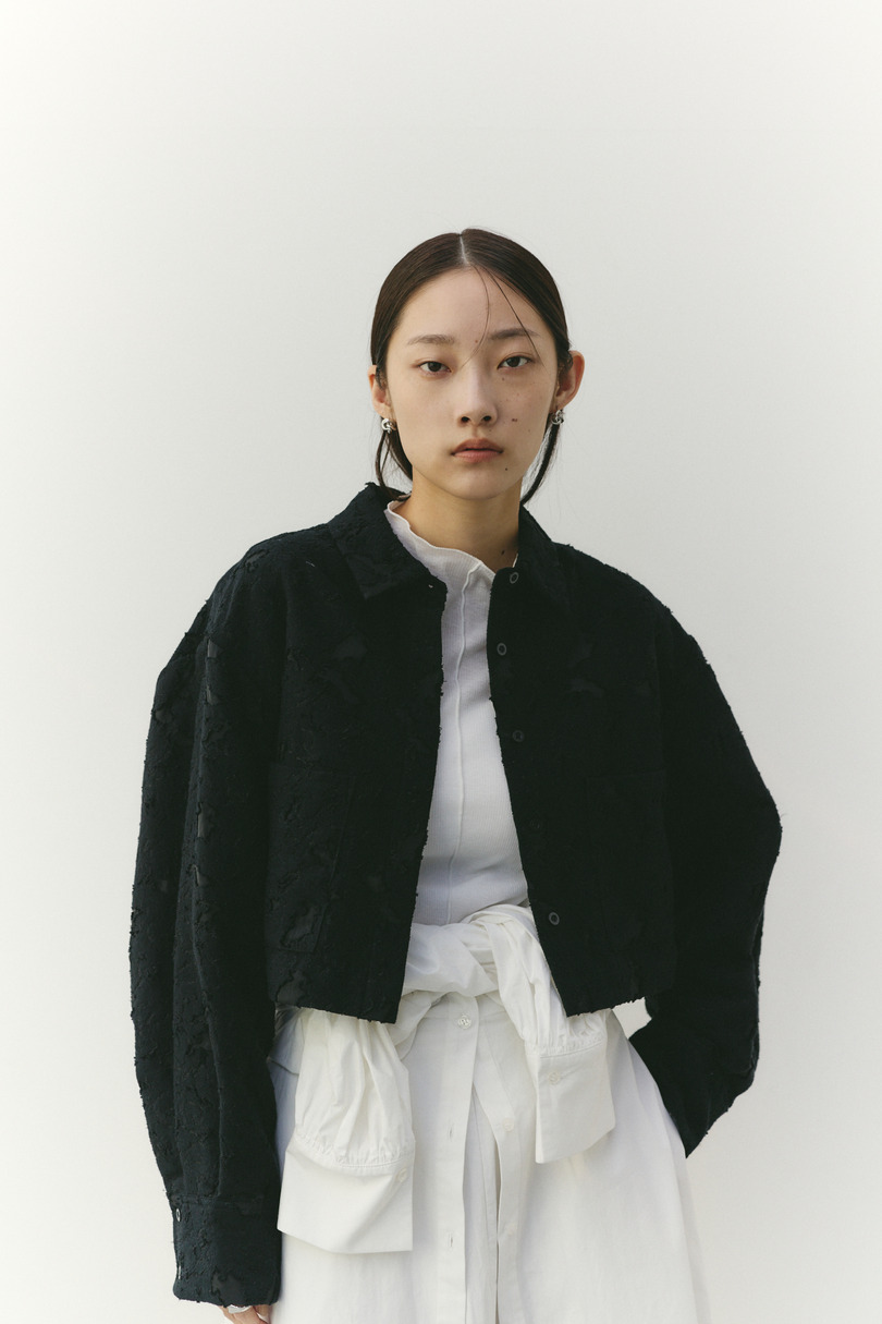 ジャガードショートジャケット