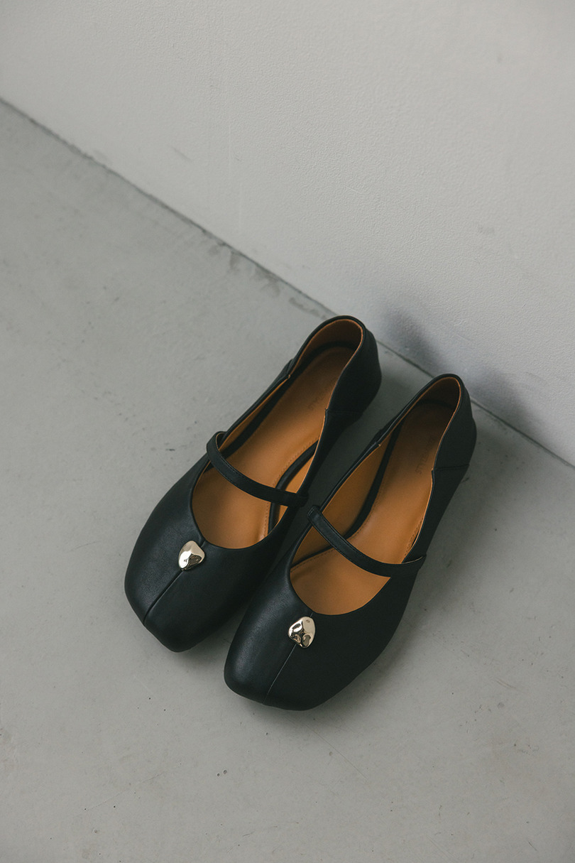 メタルモチーフパンプス 詳細画像 BLK 5