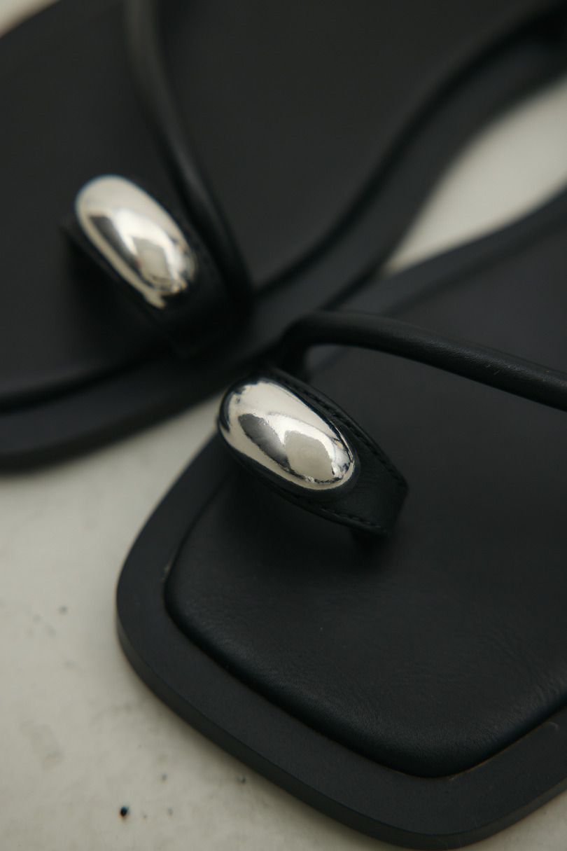 メタルモチーフフラットサンダル 詳細画像 BLK 11