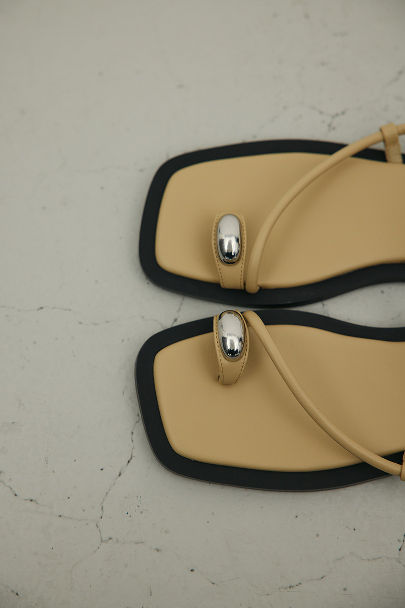 メタルモチーフフラットサンダル 詳細画像 BEG 4