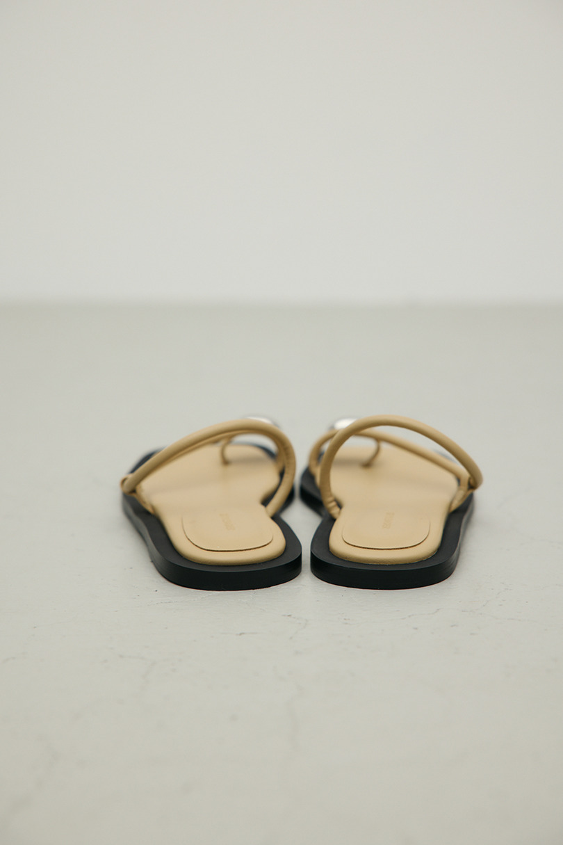 メタルモチーフフラットサンダル 詳細画像 BEG 9