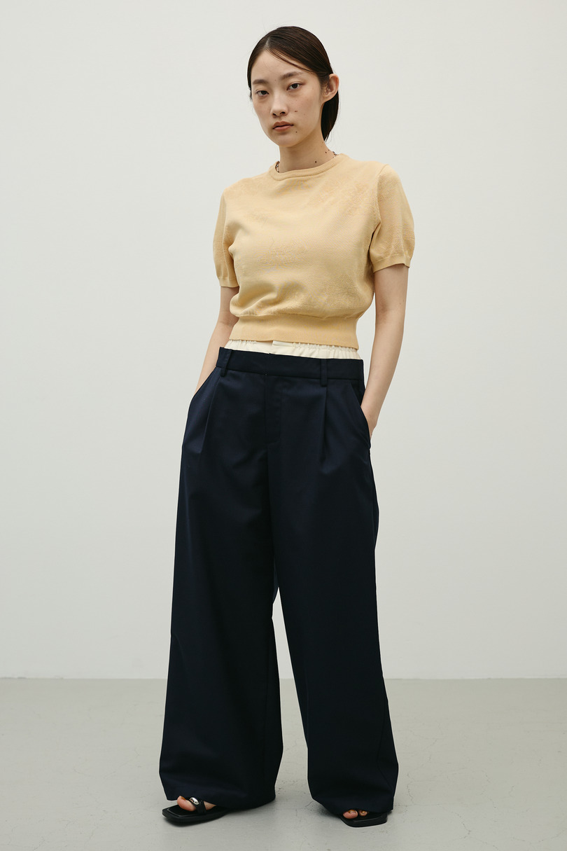 フラワージャガードニット