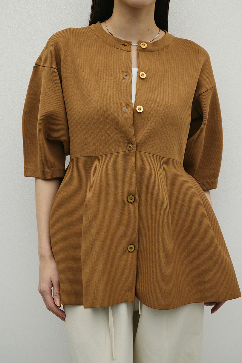 ペプラムフォルムスリーブカーデ 詳細画像 CAM 4