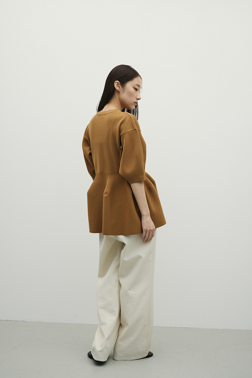 ペプラムフォルムスリーブカーデ 詳細画像 CAM 5