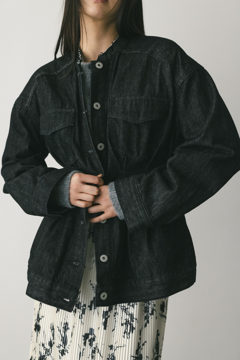 ペプラムデニムジャケット