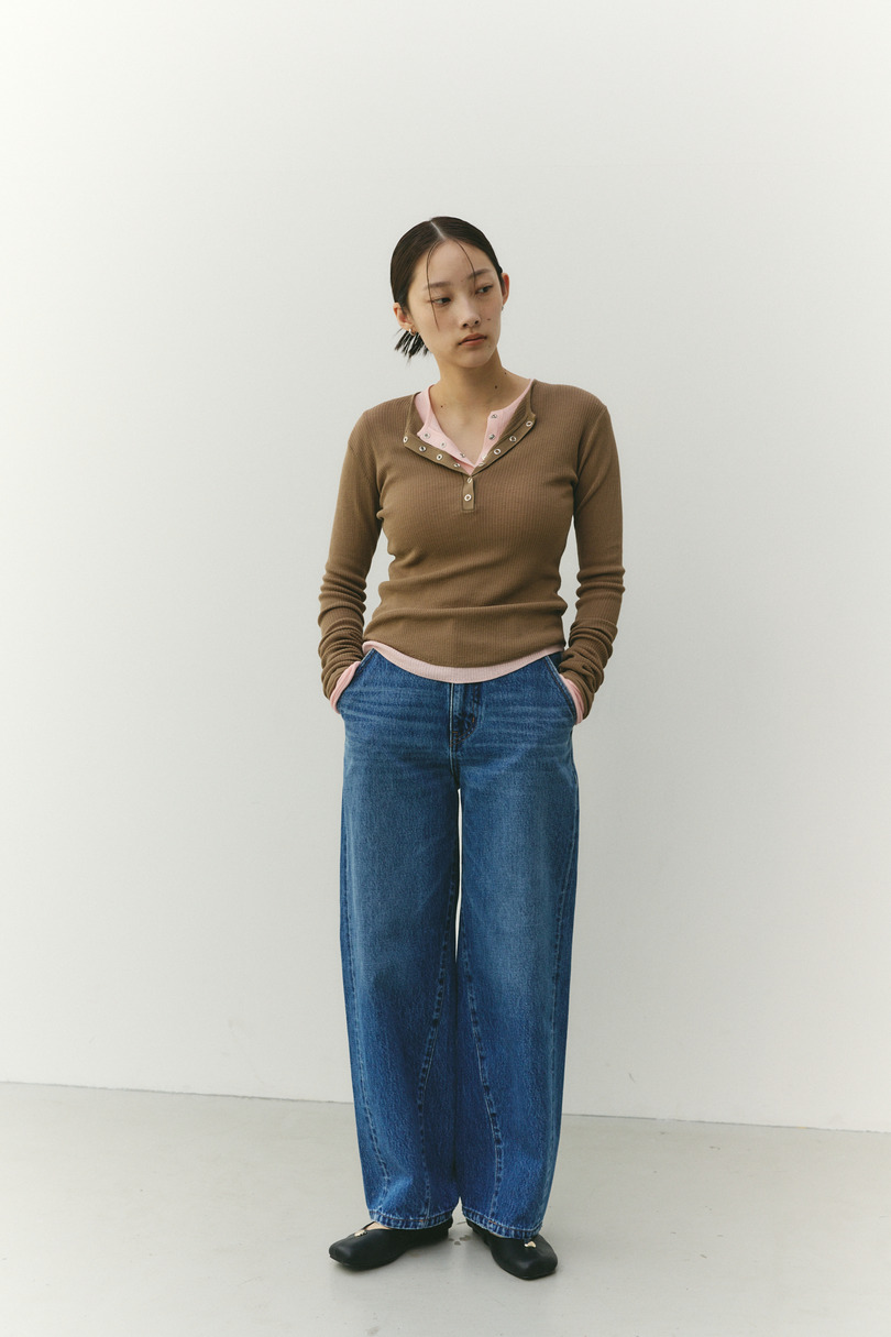 カーブラインデニム