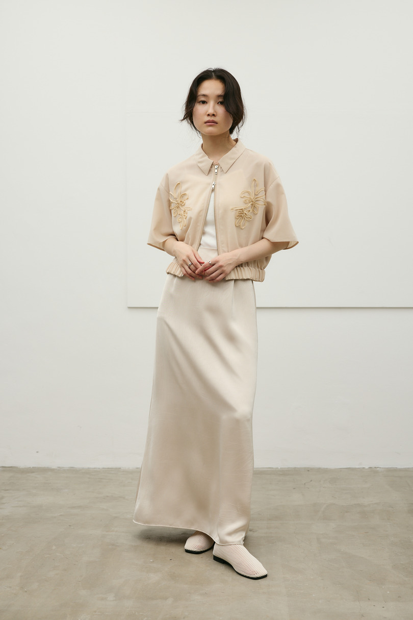 フラワーエンブロイダリージップシャツ 詳細画像 BEG 2