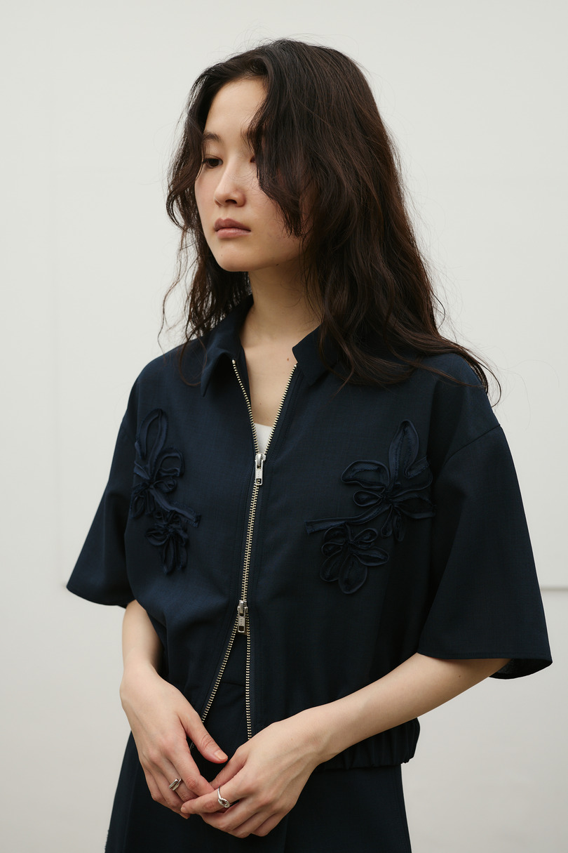 フラワーエンブロイダリージップシャツ 詳細画像 NVY 4