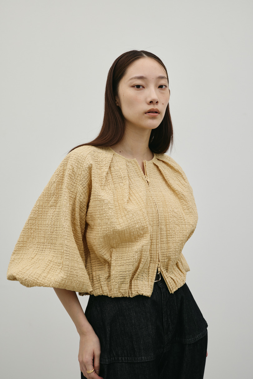 ボリュームスリーブレースブルゾン