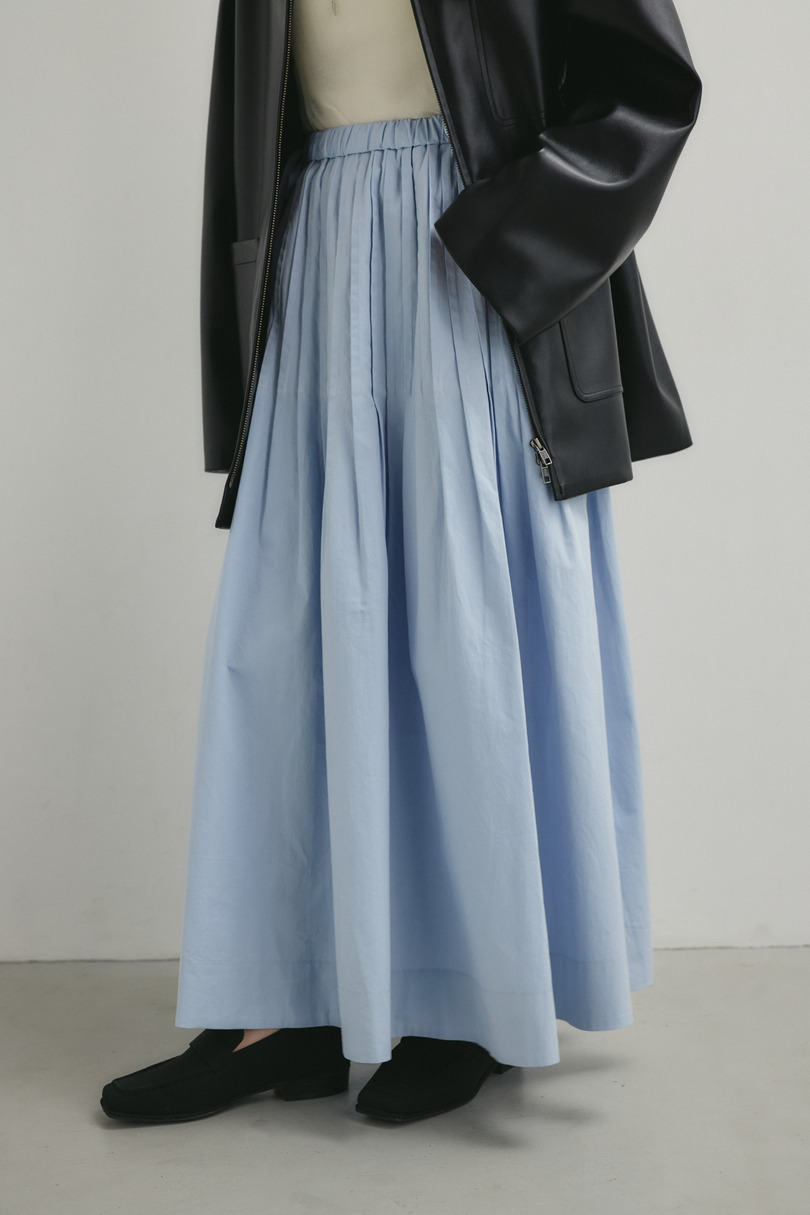 タックプリーツフレアスカート