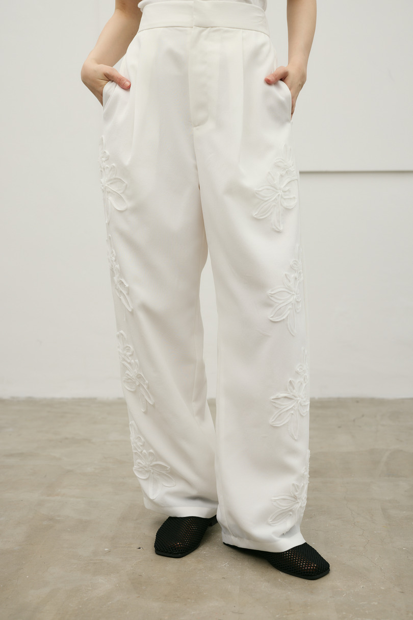 フラワーエンブロイダリータックパンツ 詳細画像 WHT 5