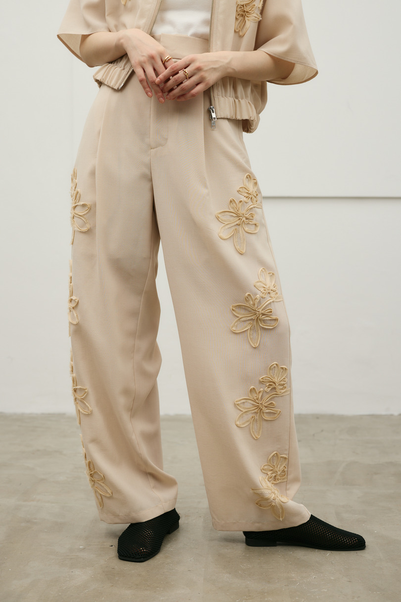 フラワーエンブロイダリータックパンツ 詳細画像 BEG 5