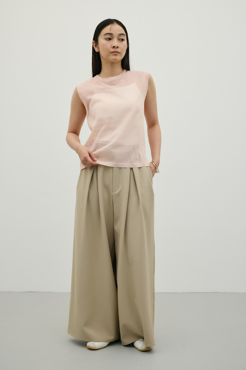 ローウエストタックワイドパンツ