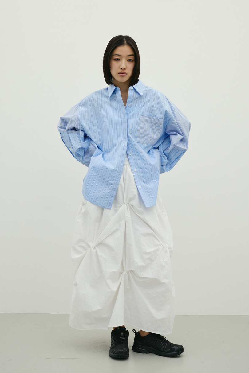 ツイストタッキングスカート