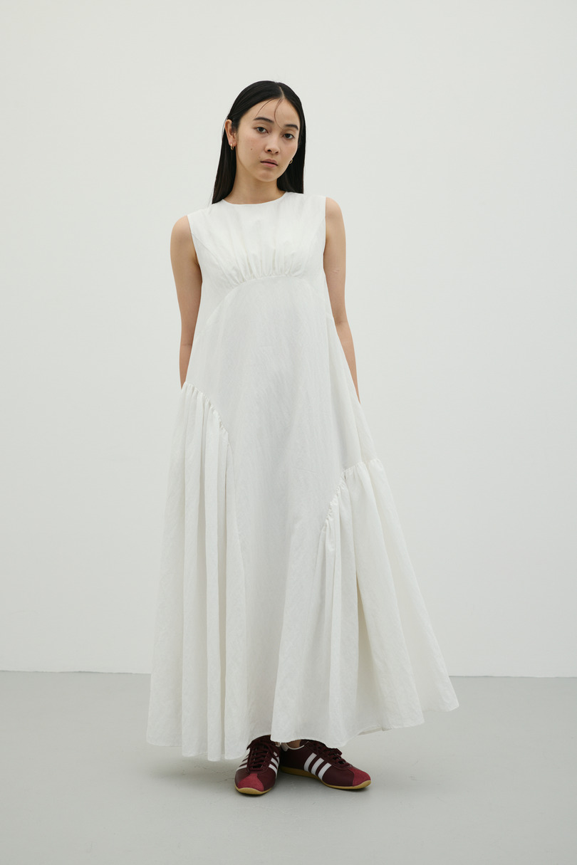 ギャザーパネルリラックスワンピース