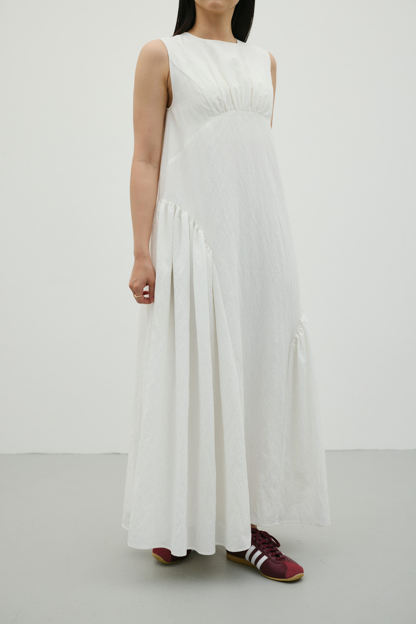 ギャザーパネルリラックスワンピース 詳細画像 WHT 2