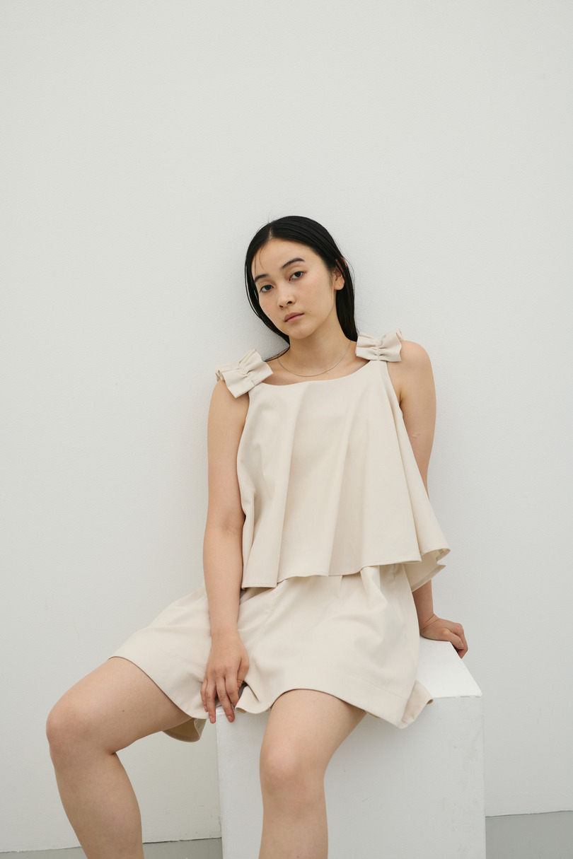 フリルショルダーショートオールインワン