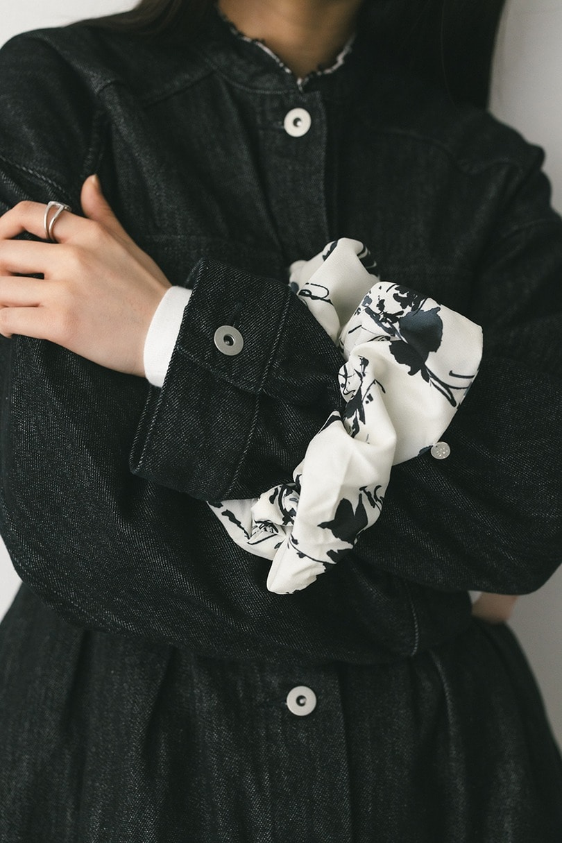 フラワープリントシュシュ 詳細画像 WHT 4