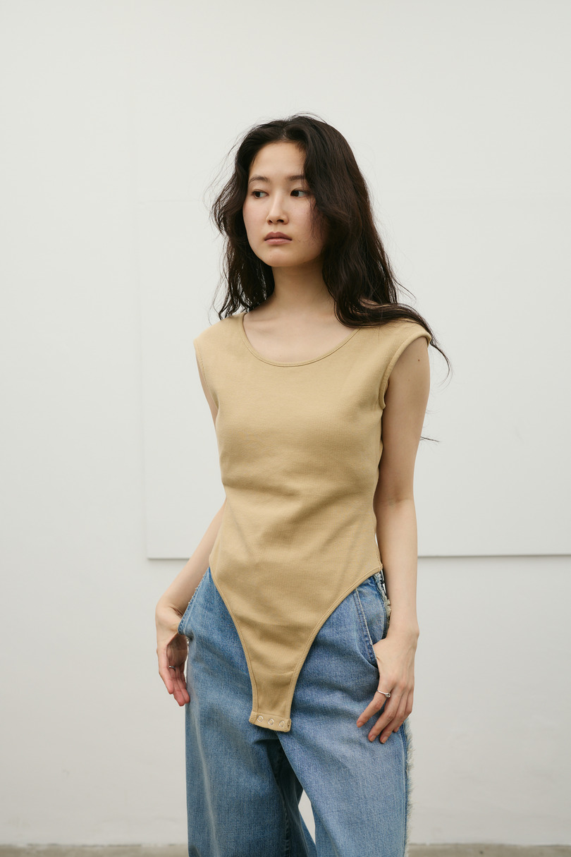 バックオープンボディスーツ 詳細画像 BEG 2