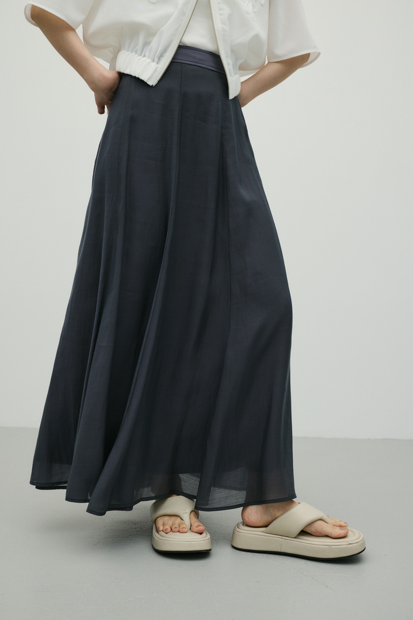 シアーナロースカート