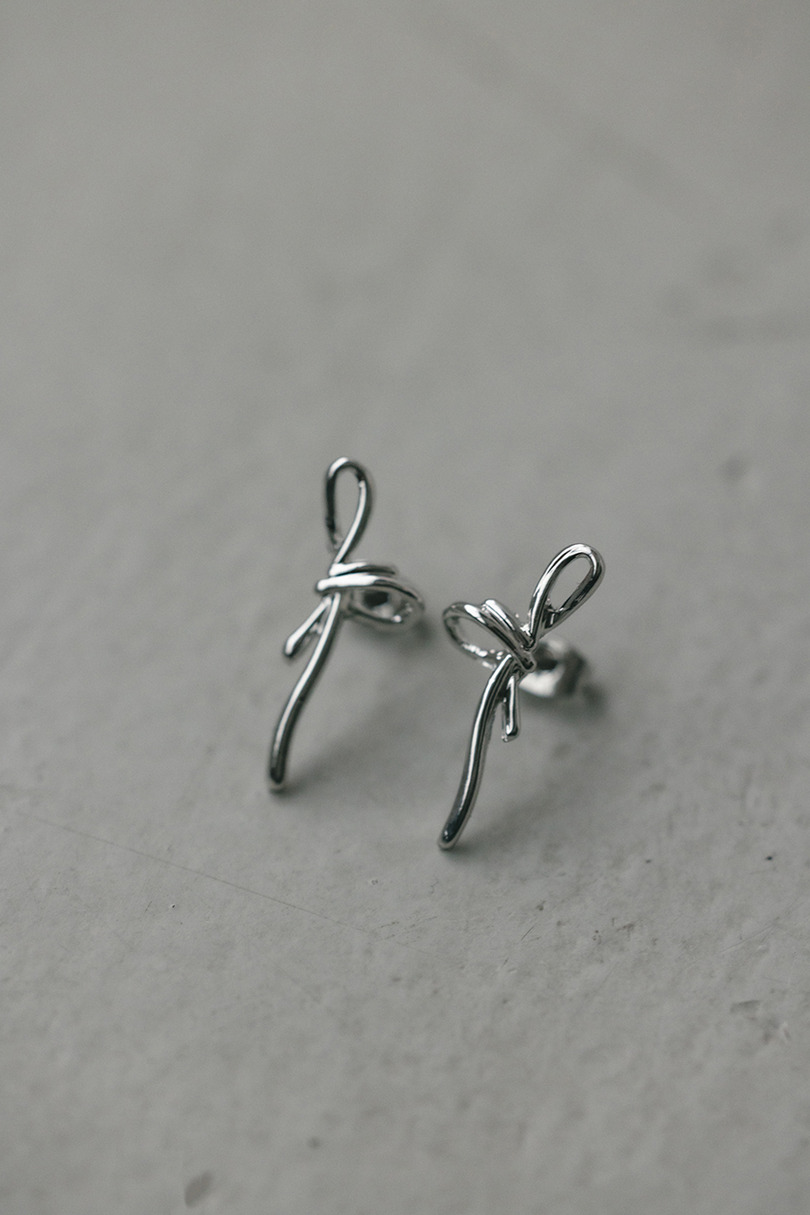 リボンピアス 詳細画像 SLV 4