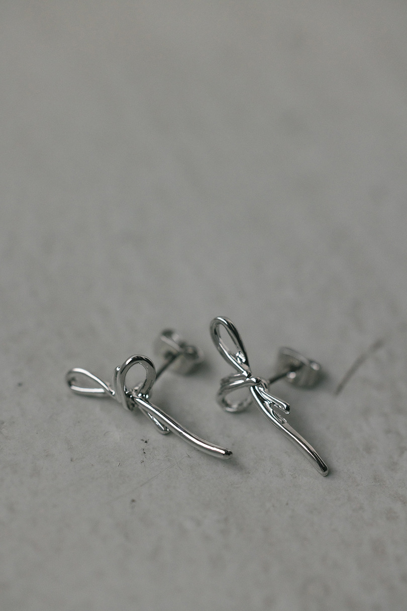 リボンピアス 詳細画像 SLV 5