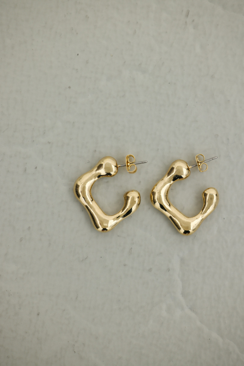 ウェーブラインスクエアピアス 詳細画像 GLD 3