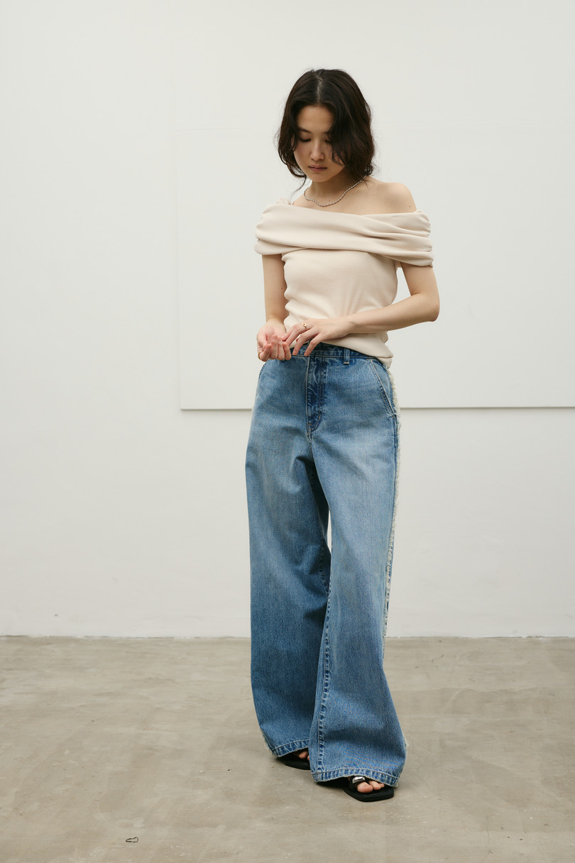 ギャザーオフショルトップ