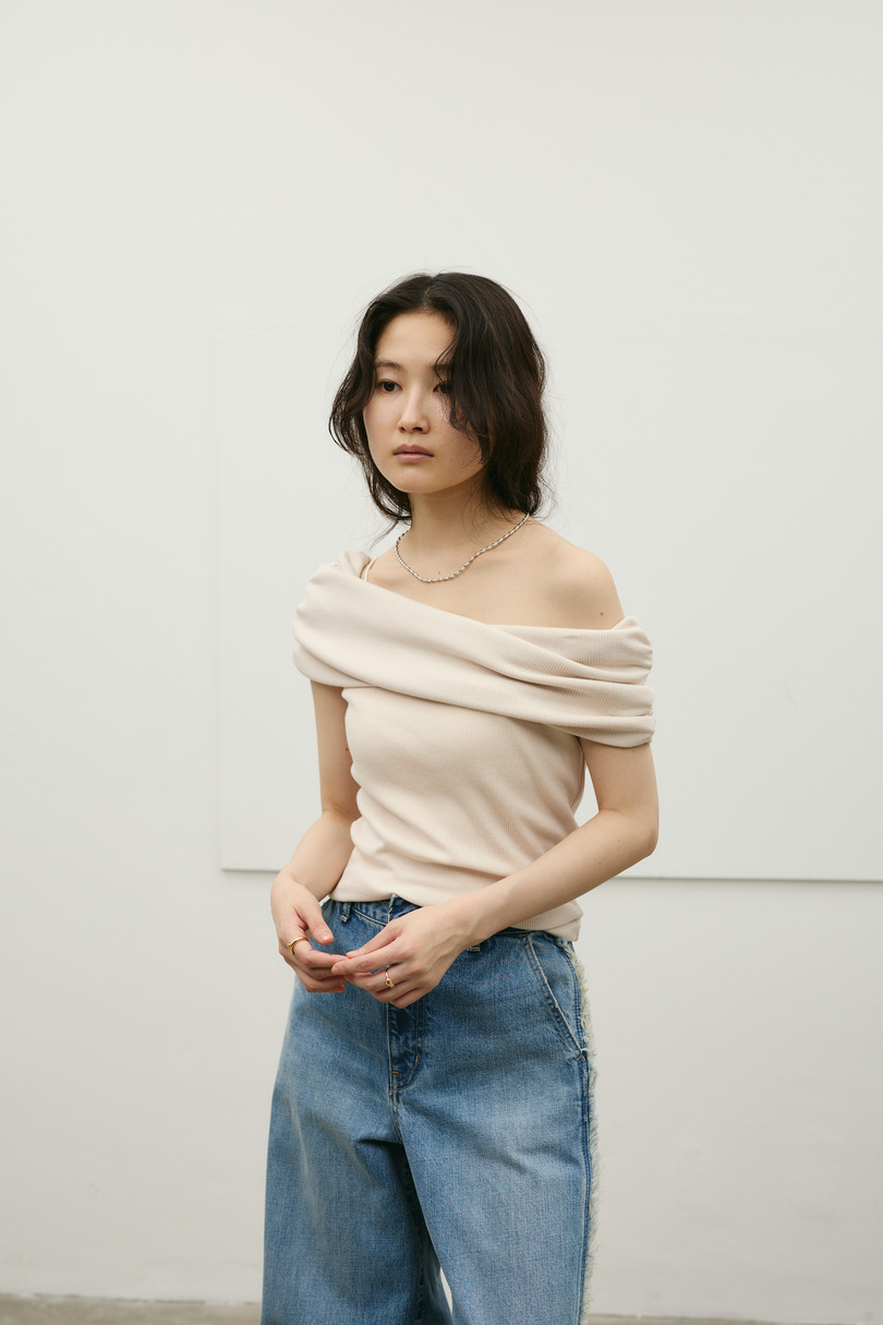 ギャザーオフショルトップ 詳細画像 IVOY 5