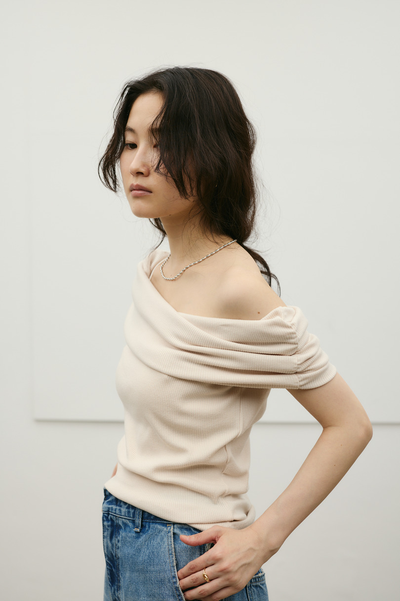 ギャザーオフショルトップ 詳細画像 IVOY 6