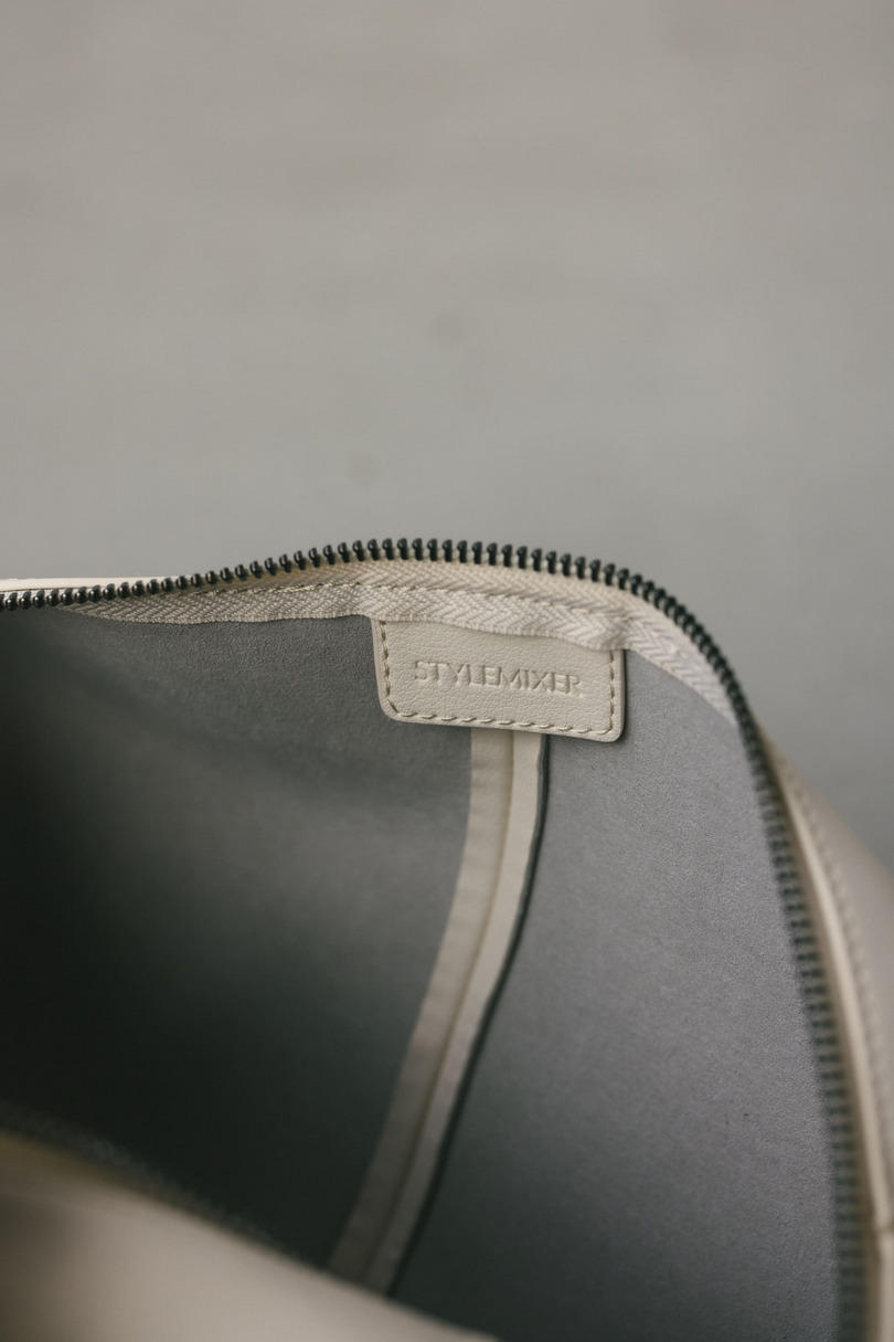 ワイドベルトスクエアバッグ 詳細画像 WHT 11