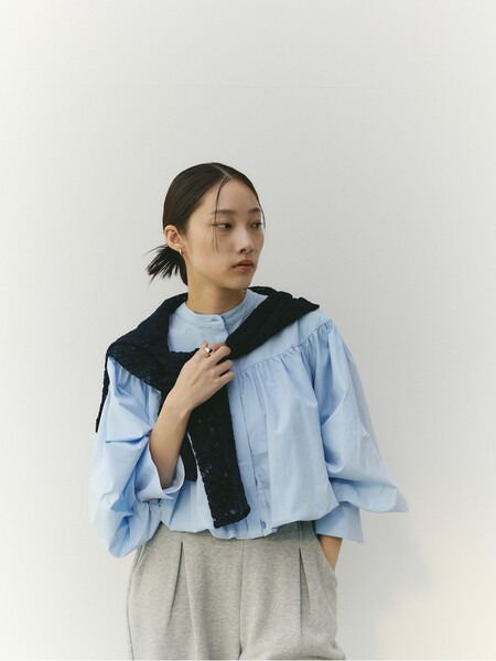 ギャザーバルーンブラウス