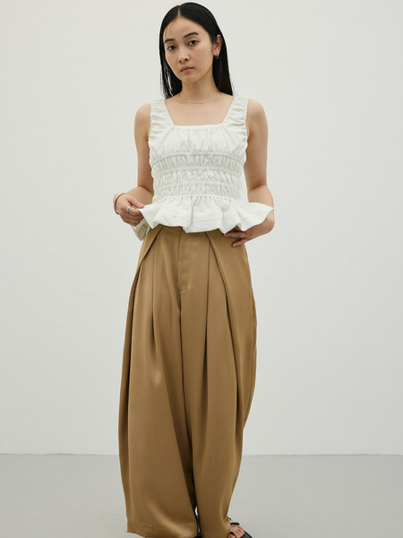 ギャザーペプラムキャミ