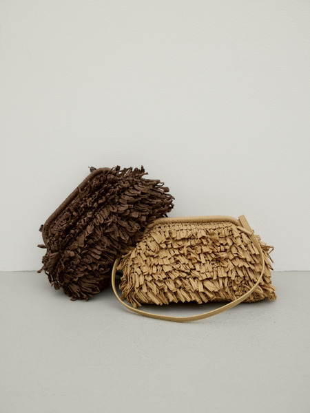 フリンジクラッチバッグ