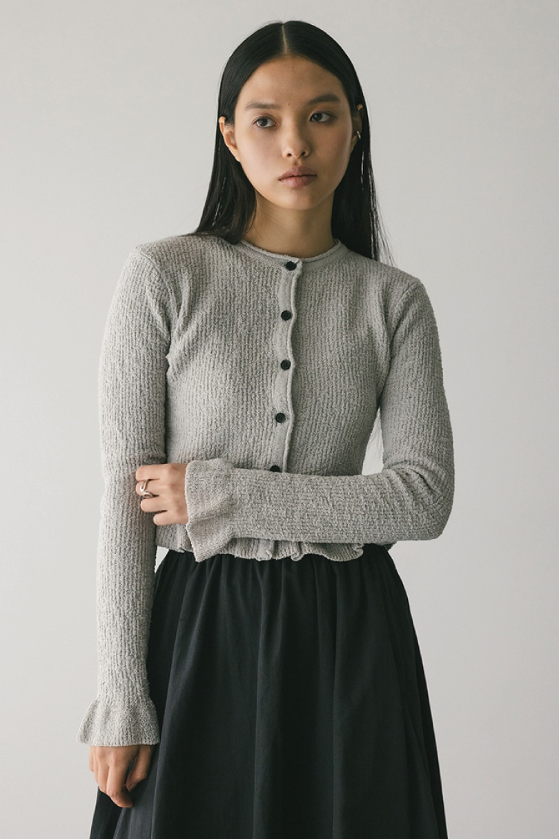 フリルヘムデザインニット